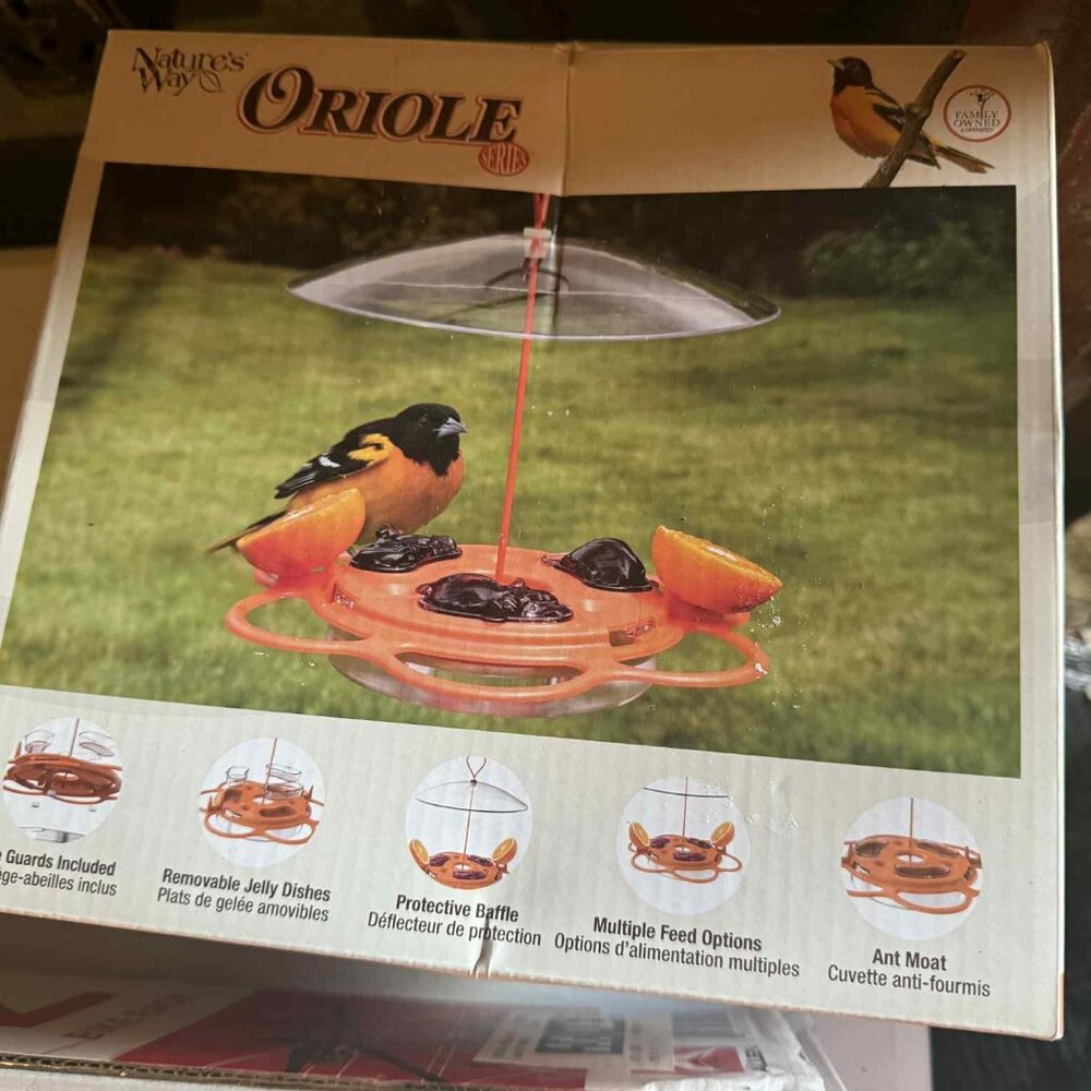 Oriole Bird feeder